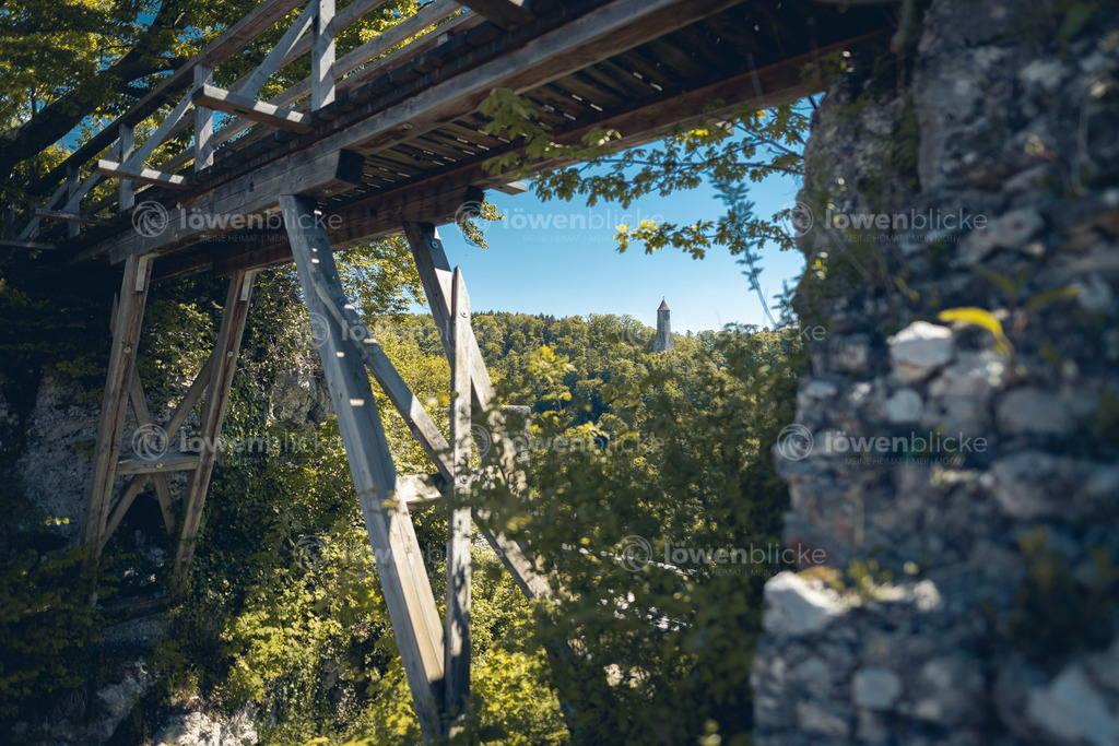 Ödenturm oberhalb von Geislingen im Sommer | löwenblicke | shop