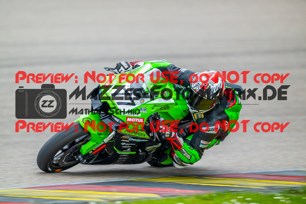 MaZZes_FotoMatrix_240504_6007705_3098 | STK1000