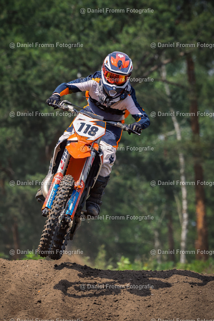 0V8A7686 | DanielFrommFotografie - Realisiert mit Pictrs.com