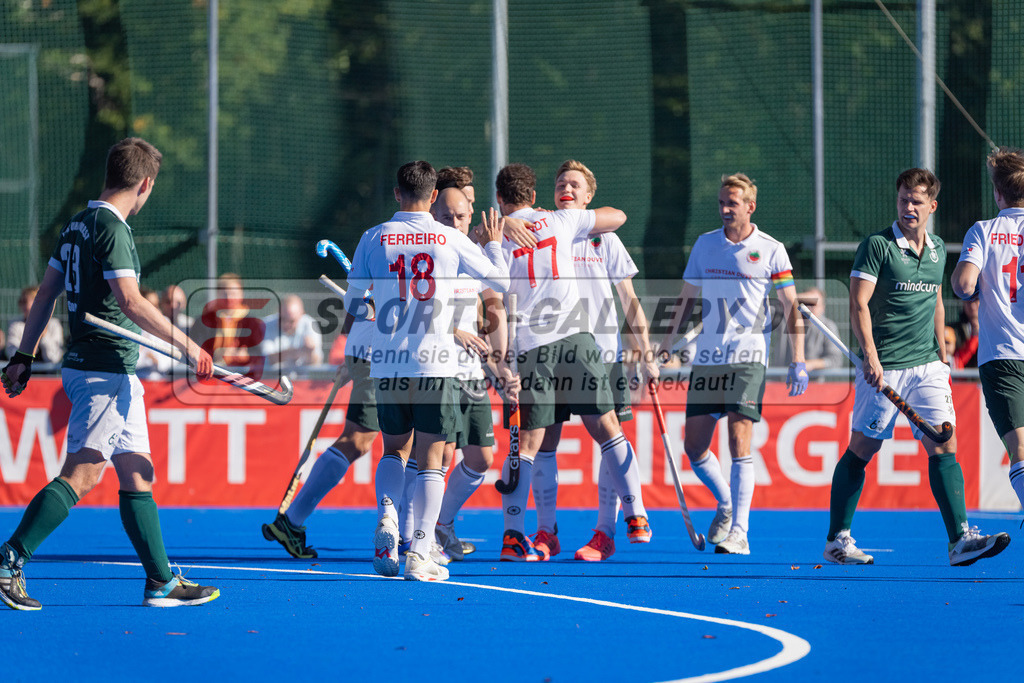 HK_20221009_100804 | 1. Bundesliga Herren Crefelder HTC - Uhlenhorst Mülheim am 9.10.2022 Crefelder HTC, Krefeld , Masi Pfandt ( Crefelder HTC #77 ) , Hedemann Mats ( Crefelder HTC #44 )