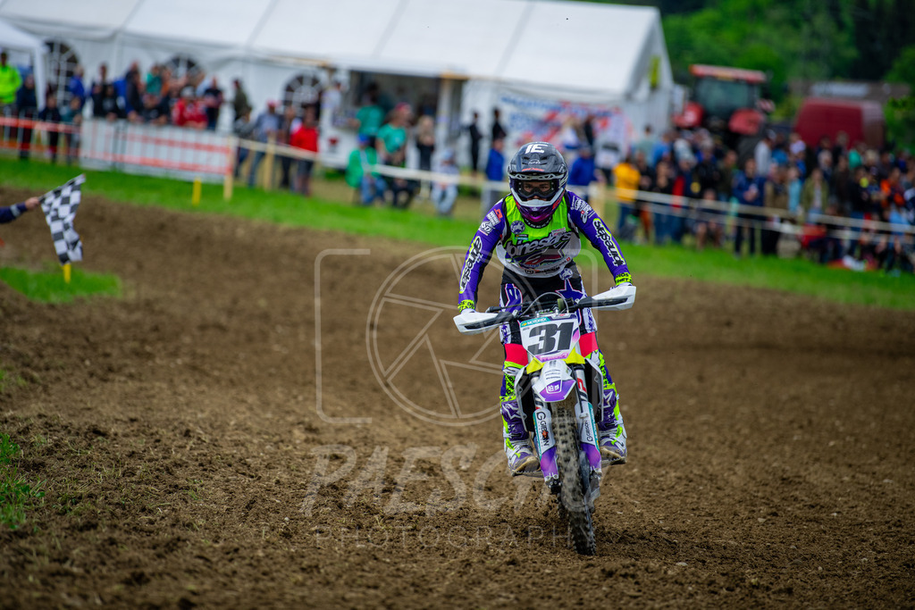 PRS (399) | Paeschuphoto Shop - Wer nicht sucht der auch nicht findet.Ob Motocrossbilder oder von einem besuchtem Spiel, Hauptsache Action. - Realisiert mit Pictrs.com