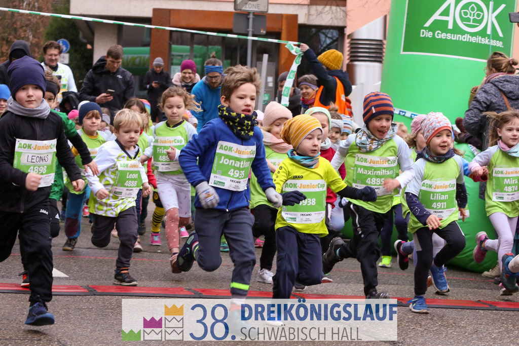 400m AOK Junior Cup | 3 Koenigslauf 2024 400m AOK Junior Cup - Realisiert mit Pictrs.com