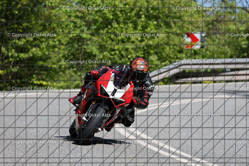 IMG_0114 | Fotograf am Kyffhäuser. Onkel Atze. Kyffhäuser Rennstrecke. Café36. Motorsportfotografie. - Realisiert mit Pictrs.com
