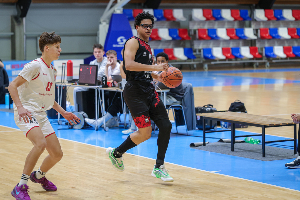 JBBL BAYER GIANTS @ BBV Rheinstars Köln-38 | Fotos von Basketballspielen aus dem Raum NRW fotografiert von Gero Mueller-Laschet und Daniel Schaefer - Realisiert mit Pictrs.com