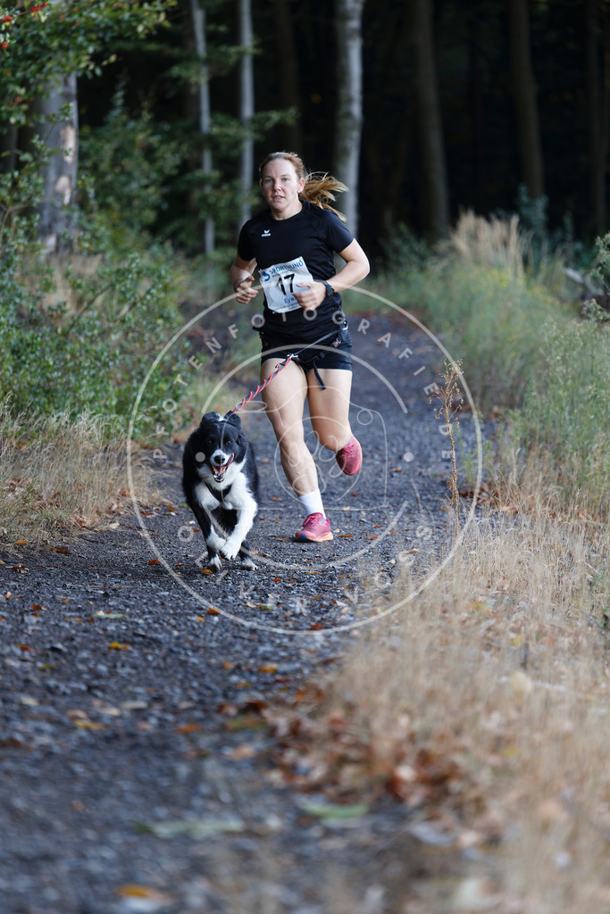 0L8A1447 | Hundefotografie, Tierfotograf, Pfotenfotografie, Fotoshooting Hund, Hunde Portrait, Hundesport, Hundeportraits, Heideshooting, Hunde, Sportfotograf, Hundefotograf, Turnierhundsport, THS,  - Realisiert mit Pictrs.com