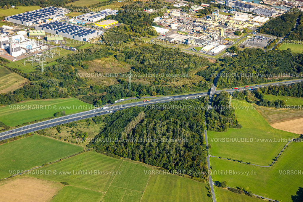 Hamm250900766 | Luftbild, Autobahn A2 und Rastplatz Im Großen Klei mit Waldstück, Gewerbegebiet Frielinghauser Straße, , Uentrop, Hamm, Ruhrgebiet, Nordrhein-Westfalen, Deutschland