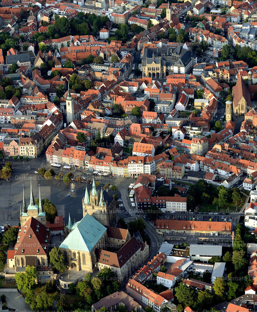9101893 | Online-Shop für Luftbilder aus Deutschland. Seit über 45 Jahren baut Gerhard Launer das Luftbildarchiv mit unterschiedlichsten Themen stetig weiter aus.