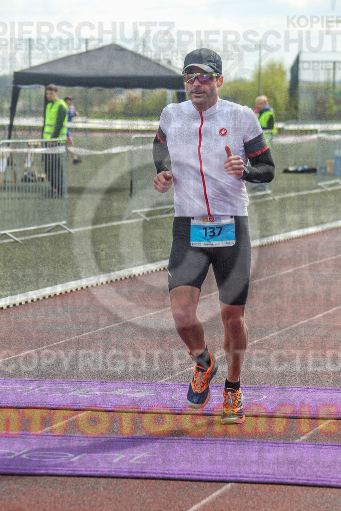 230423_1105_EV3_2711 | Sportfotografie im Rhein-Sieg Kreis, Köln, Bonn, NRW, Rheinland Pfalz, Hessen, etc. Unser Tätigkeitsfeld umfasst den Laufsport vom Volkslauf über den Marathon, Duathlon, Triathon bis zum Ultralauf wie Kölnpfad Ultra oder Schindertrail.