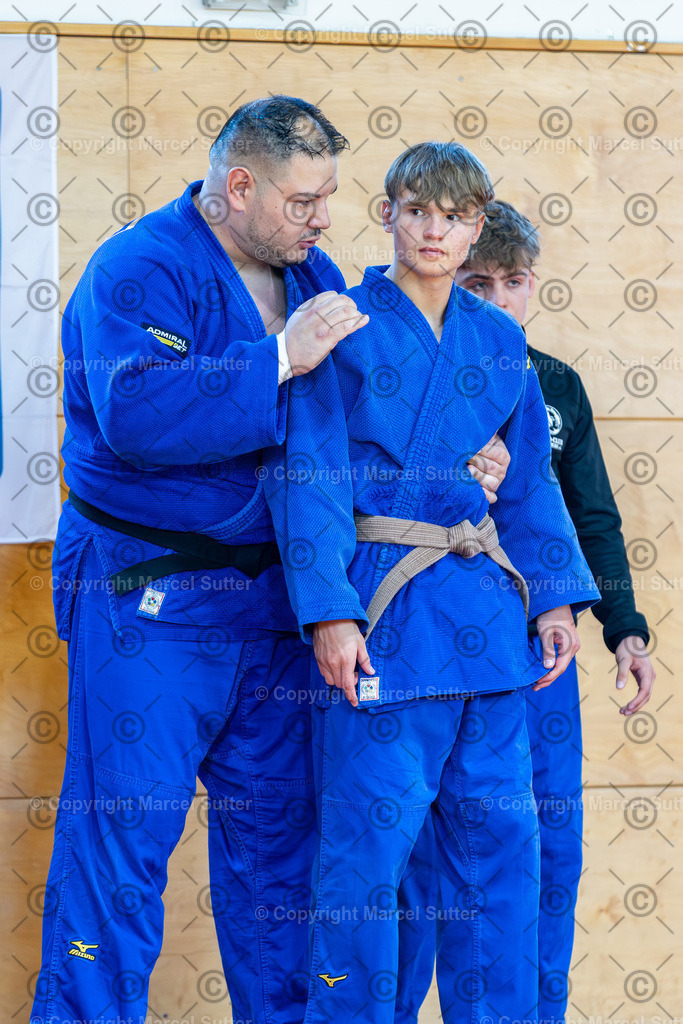 20260425-164317-_G2A8012-MarcelSutter | Finde und bestelle deine Sport- und Eventfotos in höchster Qualität. Professionelle Aufnahmen von Wettkämpfen, Veranstaltungen und Outdoor-Events – schnell und einfach online bestellen. - Realisiert mit Pictrs.com