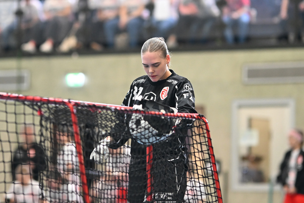 Floorball I Frauen I Saison 2023-2024 I 1. Frauen Floorball-Bundesliga I Playoffs 3. Spieltag I ETV Lady Piranhhas Hamburg - Dümptener Füchse | Der Sportfotograf. - Realisiert mit Pictrs.com