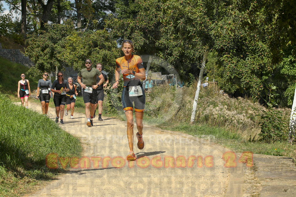 250824_1241_EX1_0207 | Sportfotografie im Rhein-Sieg Kreis, Köln, Bonn, NRW, Rheinland Pfalz, Hessen, etc. Unser Tätigkeitsfeld umfasst den Laufsport vom Volkslauf über den Marathon, Duathlon, Triathon bis zum Ultralauf wie Kölnpfad Ultra oder Schindertrail.
