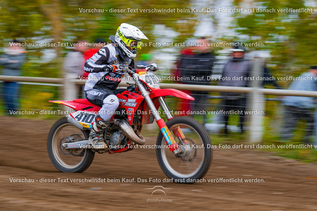 10_25_MCBernauerSchleife-7163 | Sportfotografin aus Berlin-Brandenburg mit Fokus auf Motocross. Ich halte deine sportliche Leistung und echte Emotionen auf und neben der Strecke professionell fest. Entdecke die Fotos von deinem Rennen und bestelle sie direkt hier im Shop.