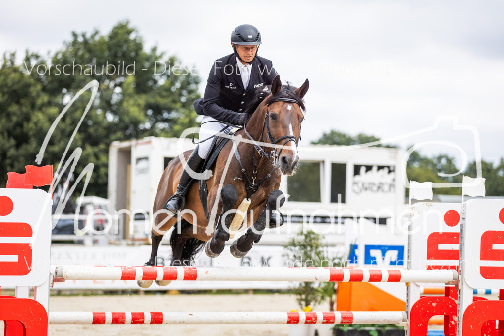 BHO-2PhSpr-M-5-2230 | MomenTaufnahmen Pferdesportfotos