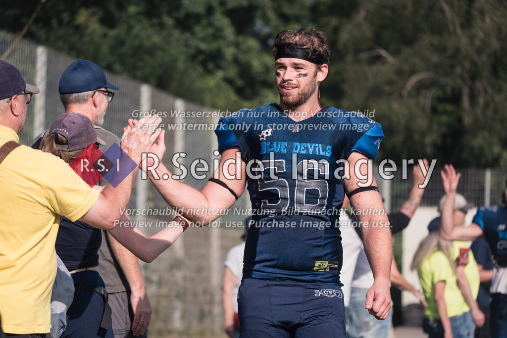 RS-1-131653 | Lion Sostmann (#56, Blue Devils, LB)