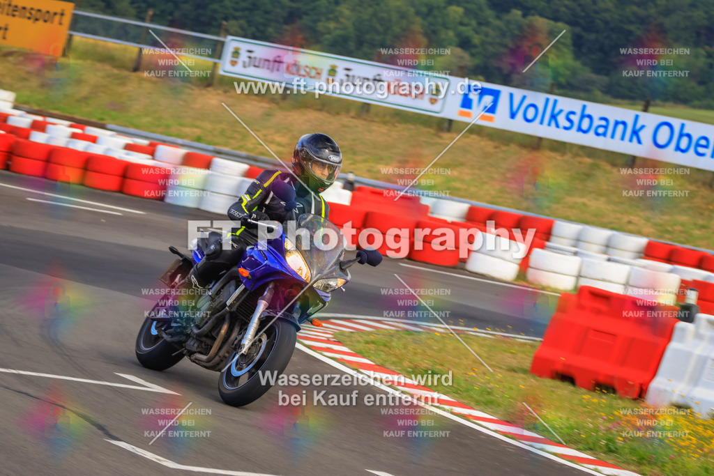 _DSK2246 | Hier findet Ihr Bilder von Touristenfahrten auf der Nürburgring Nordschleife oder von anderen Veranstaltungen die ich besucht habe. Viel Spass beim Durch Schauen 