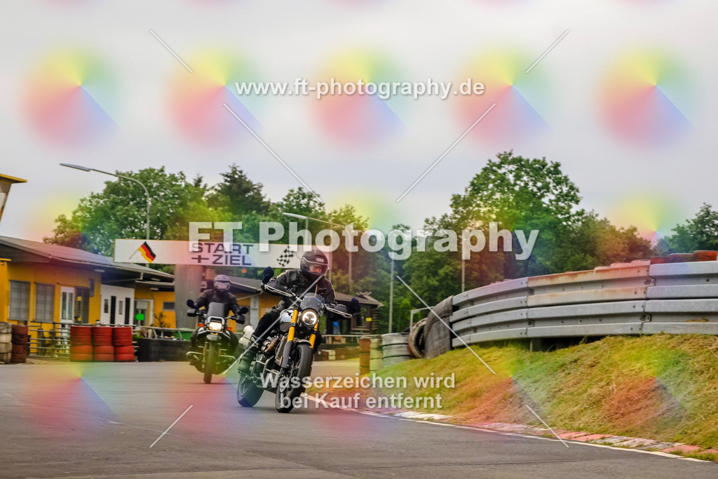 OBK-5913 | Hier findet Ihr Bilder von Touristenfahrten auf der Nürburgring Nordschleife oder von anderen Veranstaltungen die ich besucht habe. Viel Spass beim Durch Schauen 