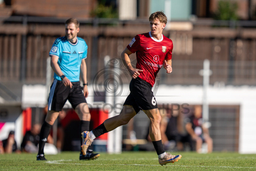 SG Sonnenhof Großaspach vs. Fortuna Köln, Fussball, 3. Liga, 1. Spieltag, 08.08.2026 | Christian Mistl (SG Sonnenhof Großaspach, #06),SG Sonnenhof Großaspach vs. Fortuna Köln, Fussball, 3. Liga, 1. Spieltag, 08.08.2026,DFB regulations prohibit any use of photographs as image sequences and/or quasi-video
