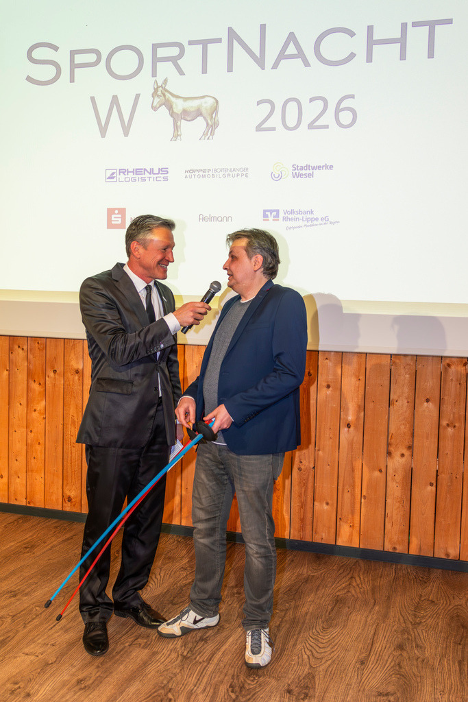 top-top.de 260306-094 | Foto, Video, Fotografie, Videografie, Fotobox, DJ, Discjockey, Musik, Musikbox, Veranstaltung, Photobooth, Amazon, Ebay, Buchtipp, Bestseller, Autor, Verlag, Buch, Wesel, Hamminkeln, NRW, Dinslaken, Rees, Drohne, Hochzeit, Party, Fotobox, Wesel, Fotograf