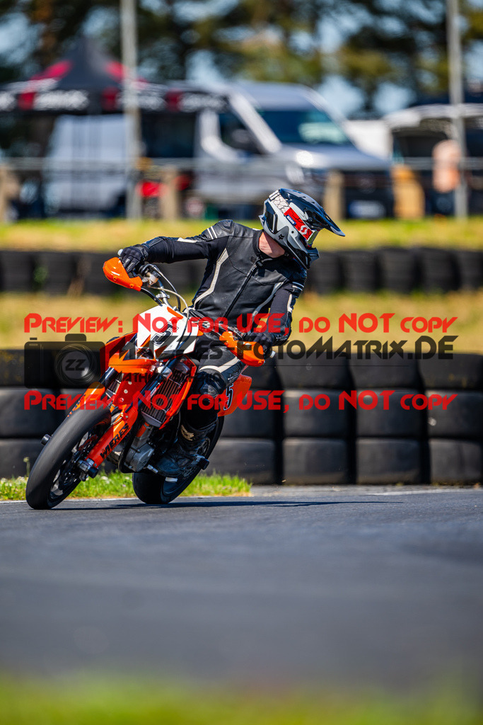 MaZZes_Fotomatrix_20250429_6007705_9354 | Fotograf Mathias Schmid
Sportfotograf,
Eventfotograf,
Hochzeitsfotograf,
Portraitfotograf