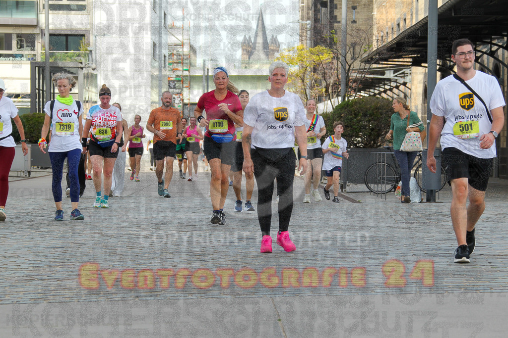 250920_1341_EV4_6445 | Sportfotografie im Rhein-Sieg Kreis, Köln, Bonn, NRW, Rheinland Pfalz, Hessen, etc. Unser Tätigkeitsfeld umfasst den Laufsport vom Volkslauf über den Marathon, Duathlon, Triathon bis zum Ultralauf wie Kölnpfad Ultra oder Schindertrail.