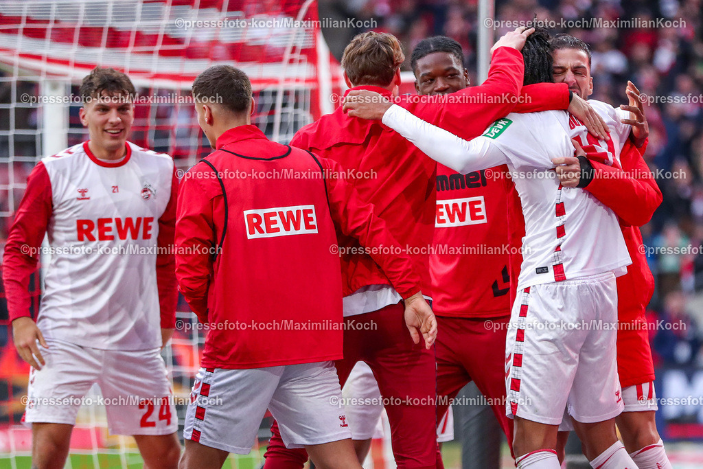 Koe09112401079 | 09.11.2024, 1. FC Köln - SpVgg Greuther Fürth, 2. Fußball Bundesliga, RheinEnergieSTADION, Saison 2024 2025: Torjubel nach dem 1:0 durch Damion Downs (1.FC Köln #42)DFB regulations prohibit any use of photographs as image sequences and or quasi-video.