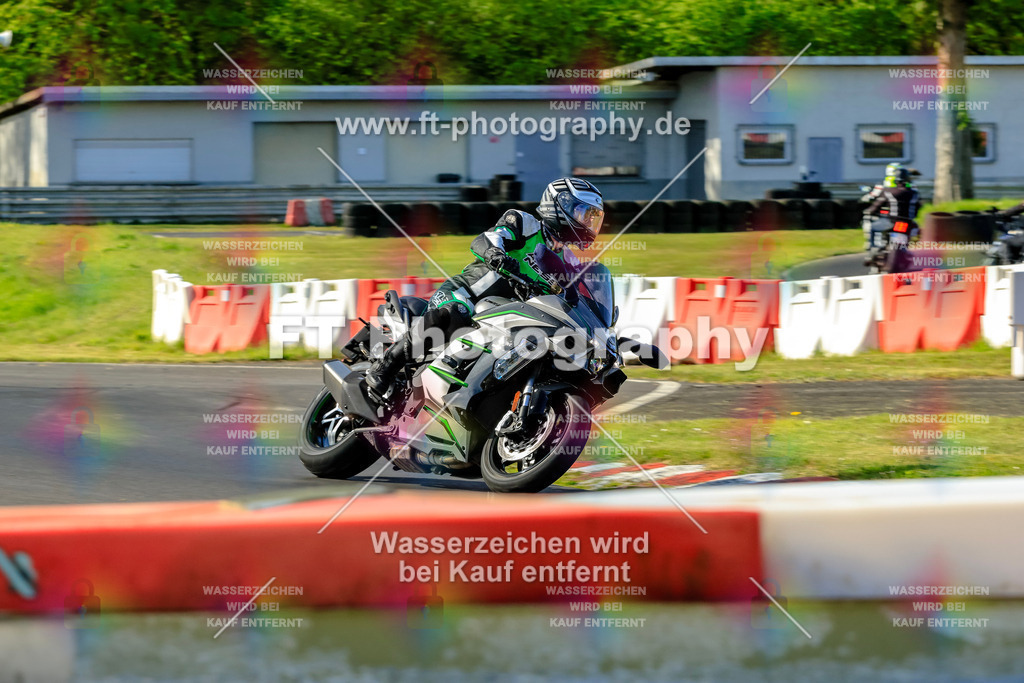 _OTO1442 | Hier findet Ihr Bilder von Touristenfahrten auf der Nürburgring Nordschleife oder von anderen Veranstaltungen die ich besucht habe. Viel Spass beim Durch Schauen 