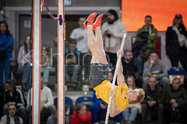 World Athletics Indoor Championships Kujawy Pomorze 26, 21.03.2026 | TORUN, POLAND - MARCH 21:  Simon EHAMMER (SUI) competes in the men's pole valt of the heptathlon during the World Athletics Indoor Championships Kujawy Pomorze 26 on day 2 / session 1 at Kujawsko-Pomorska Arena Torun on March 21, 2026 in Torun, Poland. 