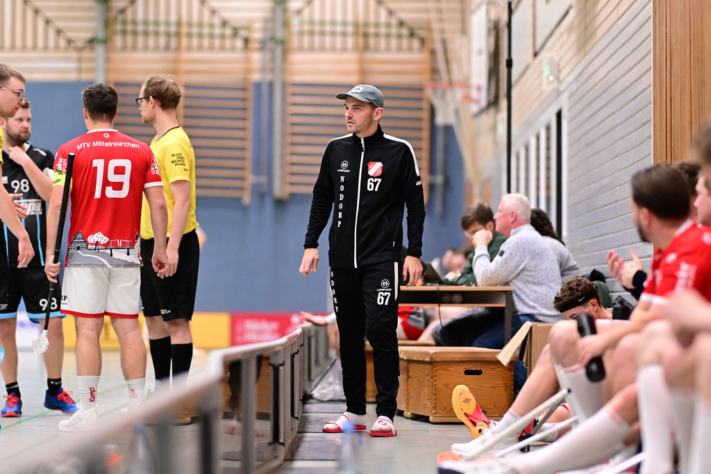Floorball I Herren I Saison 2024-2025 I 2. FBL Herren Nord-West I 9. Spieltag I MTV Mittelnkirchen - TSV Tollwut Ebersgöns | Der Sportfotograf. - Realisiert mit Pictrs.com