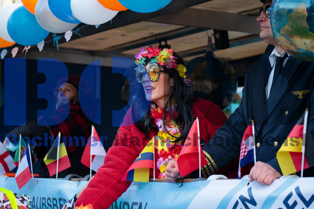 SES_BOCLIN20240212-20 | bond - Realisiert mit Pictrs.com