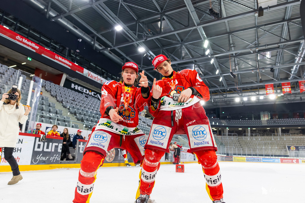 U21 Elit_EHCB vs GCK Lions _5-398 | Sportbilder, Sportfotograf, Hochzeits- und Eventfotografin, Flugshows, Portraits und Tiershooting, Aviation, Downhill, Nationalleague, Swissleague, International