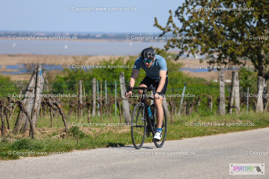 Neusiedlersee Radmarathon 2026 | @sportshot_your_pictrs #yourpictures#roadtowm2029 #nrm #neusiedlerseeradmarathon #neusiedlersee #neusiedlerseetourismus #burgenland #mörbisch #nrm26 #burgenlandtourismus #voglundco #poweredbyburgenlandtourismus #radsport #rad #marathon #ucigranfondo #visitburgenland #ucigranfondoworldseries