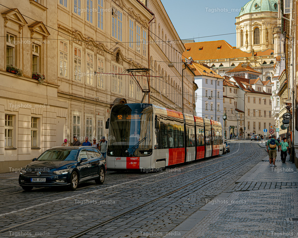 A7506072 | tagshotsmedia - Realisiert mit Pictrs.com