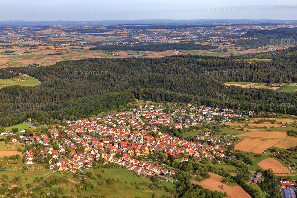 Luftbild: Ortsansicht aus Osten im Ortsteil Hagelloch in Tübingen im Bundesland Baden-Württemberg in Deutschland. Foto: IMG_008478.jpg vom 27.08.2020 durch Werner Riehm/FLY-FOTO.de