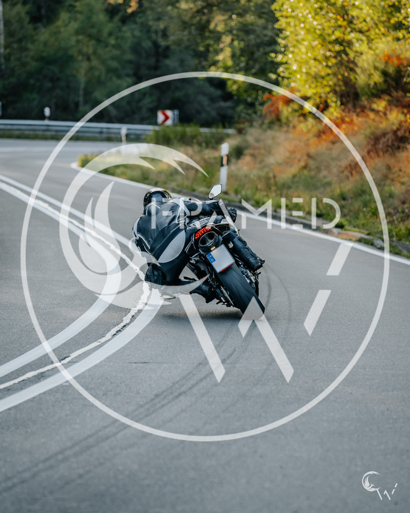 10-7 | cw-framed