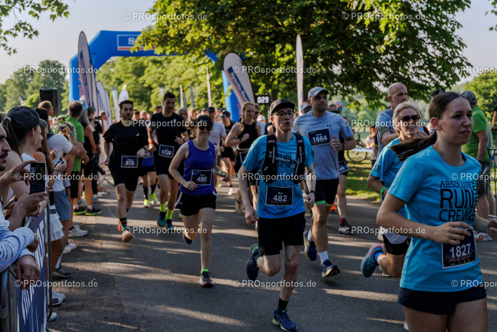 Sparda-Bank Nachtlauf Bonn; Bonn, 18.06.2025 | Impressionen vom Sparda-Bank Nachtlauf Bonn am 18.06.2025 in Bonn (Nordrhein-Westfalen). 