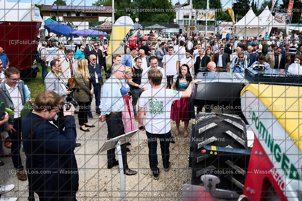 ALP9313_MESSE_LAND-FORST-JAGD_Robotic Framing | (C)FotoLois.com, Alois Spandl, WIESELBURGER MESSE LAND-FORST-JAGD, Eröffnung mit Messerundgang mit BM Norbert Totschnig, LH Johanna Mickl-Leitner, LH-Stv. Stephan Pernkopf, LLK Johannes Schmuckenschlager, GF Marion Heim, Hannes Heindl, Bgm. Josef Leitner, Bgm. Franz Rafetseder, ..., Do 6. Juni 2024.