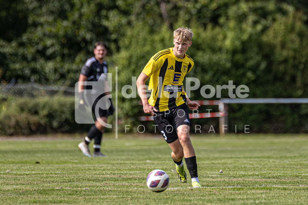 Wrestedt - Kühn_ Luca (Solo) vs Stadensen 090825 dlP | immodelaporte-sportfotos - Realisiert mit Pictrs.com