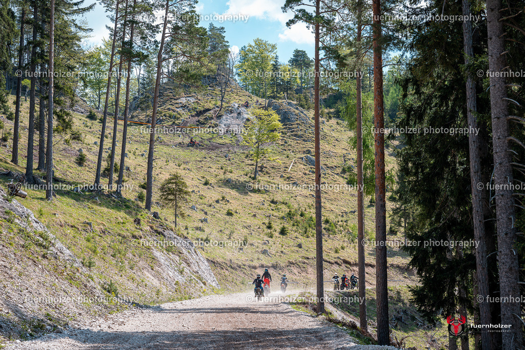 fuernholzer_250501-C1-330 | Fotografische Impressionen von der Red Stag Enduro Extreme by fuernholzer-photography.com. Endurosport in Österreich fotografisch festgehalten von fuernholzer. Auftragsfotografie für Private, Gewerbefotos und Industriefotografie. Eventfotografie, Sportfotografie und Motorsportfotografie. Anbieter von Fotoworkshops, Fototraining, fotografischen Vorträgen und Fotoseminaren.