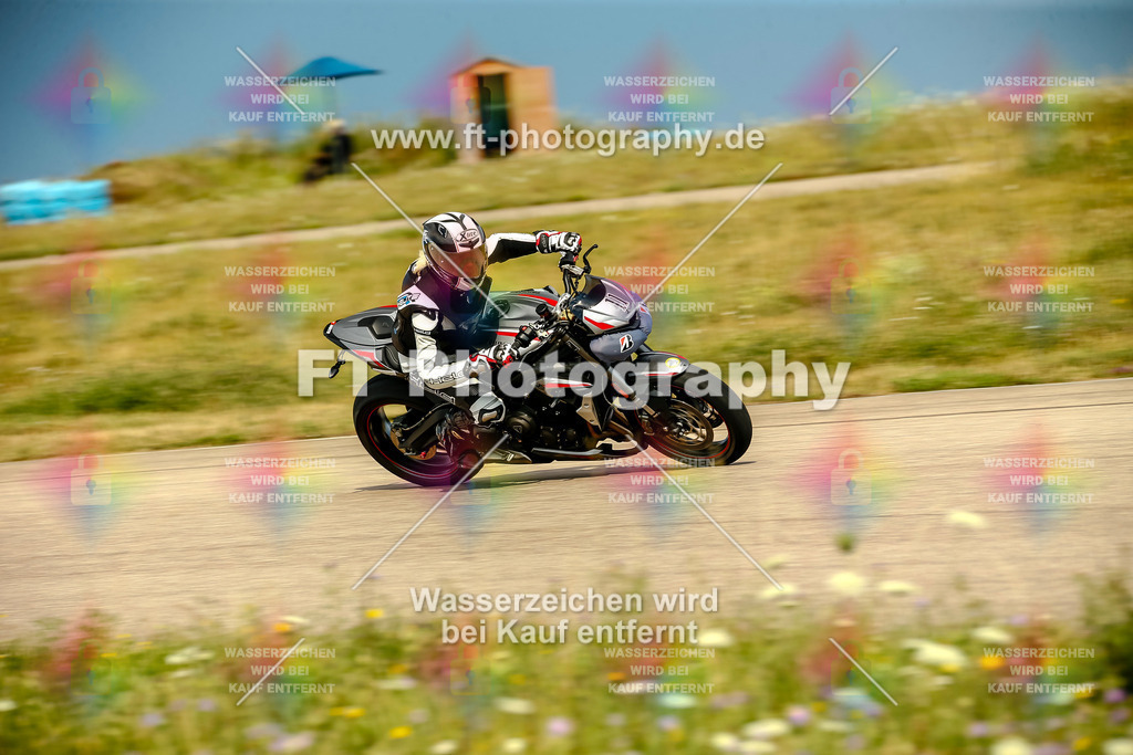 Chambley Juli-0617 | Hier findet Ihr Bilder von Touristenfahrten auf der Nürburgring Nordschleife oder von anderen Veranstaltungen die ich besucht habe. Viel Spass beim Durch Schauen 