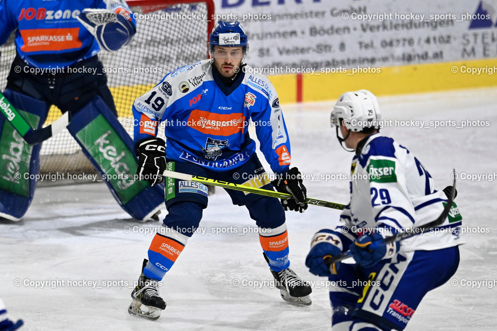 ESC Sparkasse STEINDORF vs. UECR Huben | #19 Friedrich Lukas ESC Steindorf, #29 Bstieler Raphael UECR EISBÄREN HUBEN, ESC Sparkasse STEINDORF vs. UECR Huben, ESC Sparkasse STEINDORF vs. UECR Huben am 30.01.2026 in Steindorf (Ossiachersee Halle), Austria, (Photo by Bernd Stefan)