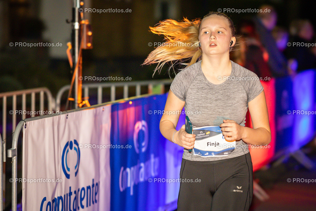Computacenter Martinslauf Sindorf 2022 in Kerpen-Sindorf, 10.11.2022 | Impressionen vom Computacenter Martinslauf Sindorf 2022 am 10.11.2022 in Kerpen-Sindorf (Nordrhein-Westfalen).