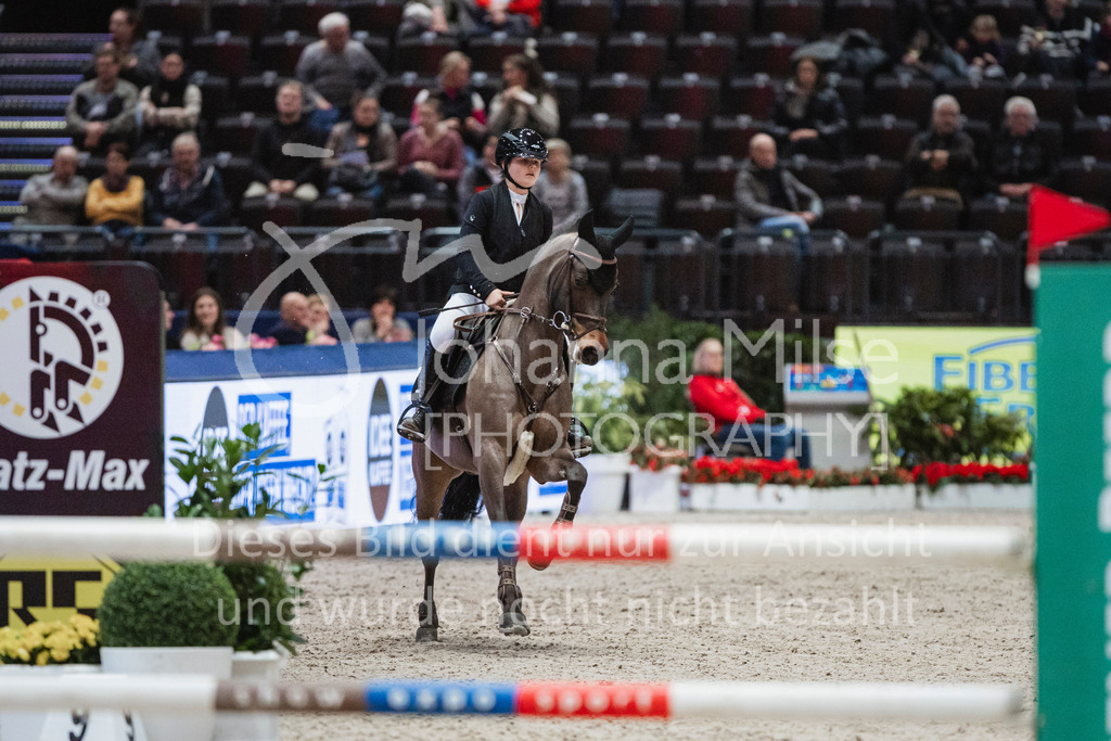 240119_Leipzig_PonyTrophy-629 | Deine schönsten Turniermomente als professionelle Fotos! Entdecke hochwertige Pferdesport-Fotografie im Online-Shop. Jetzt Fotos finden & bestellen!