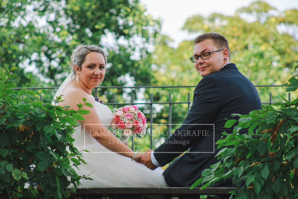 Hochzeit Danica _ Jan 26.08.22-20 | lanaschraderfotografie - Realisiert mit Pictrs.com