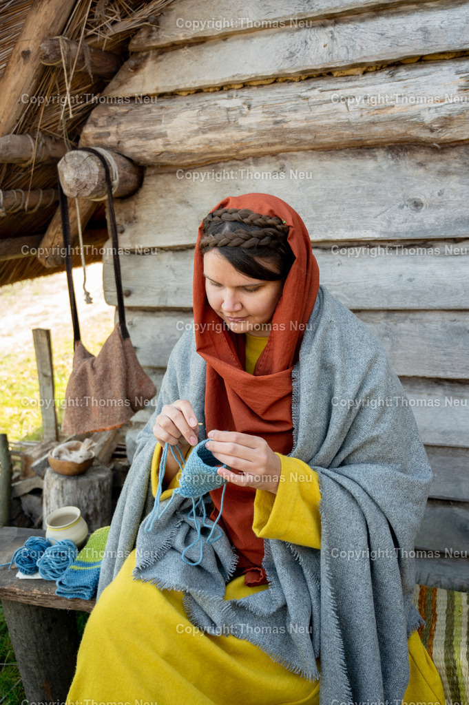 Lauresham_29_DSC_5177 | ble, Lauresham, Saisoneröffnung, Handarbeit in historischer Tracht, ,, Bild: Thomas Neu