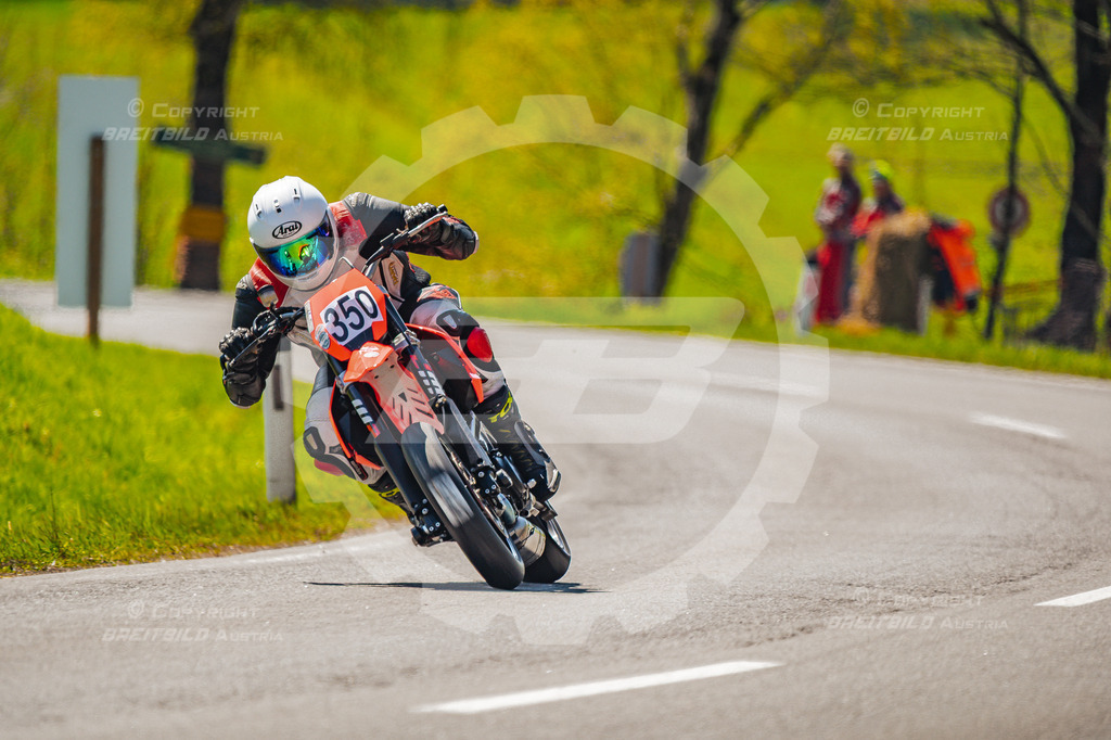 0990 - Bergrennen Landshaag2026 | BREITBILD Austria Webshop

Finde Fotos von: Breitbild, Breitbild Austria, Landshaag, Europeanbikers, KTM, BMW, Bergrennen, Bikeporn, Carporn, Bikes, Cars, Fotografie, Oberösterreich, Österreich, Berufsfotograf, Motorradteile Ganster, Julbach, Pannoniari - Realisiert mit Pictrs.com