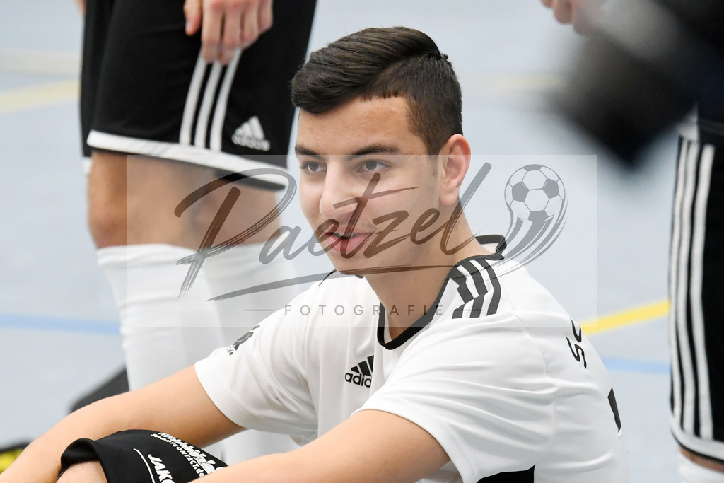 20200119_VGHCUP_0105 | Fußball, Herren:   beim 35. Schledehauser VGH-Cup am 19.01.2020 in der Waldsporthalle Schledehausen in Schledehausen, Deutschland.(Foto von Nico Paetzel) - Realisiert mit Pictrs.com