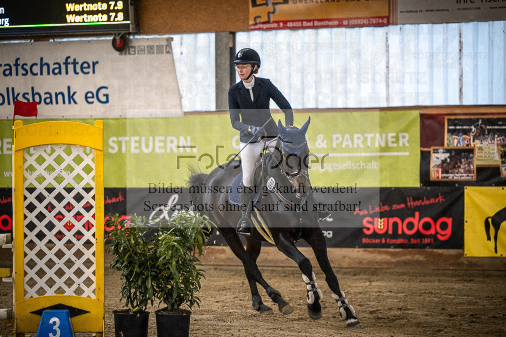 DOS_1704 | Entdecke hochwertige Reitturnierfotos von Foto Oger. Professionell, emotional und authentisch – jetzt Lieblingsmomente im Shop bestellen.Deutschlandweite Turnierfotografie. - Realisiert mit Pictrs.com