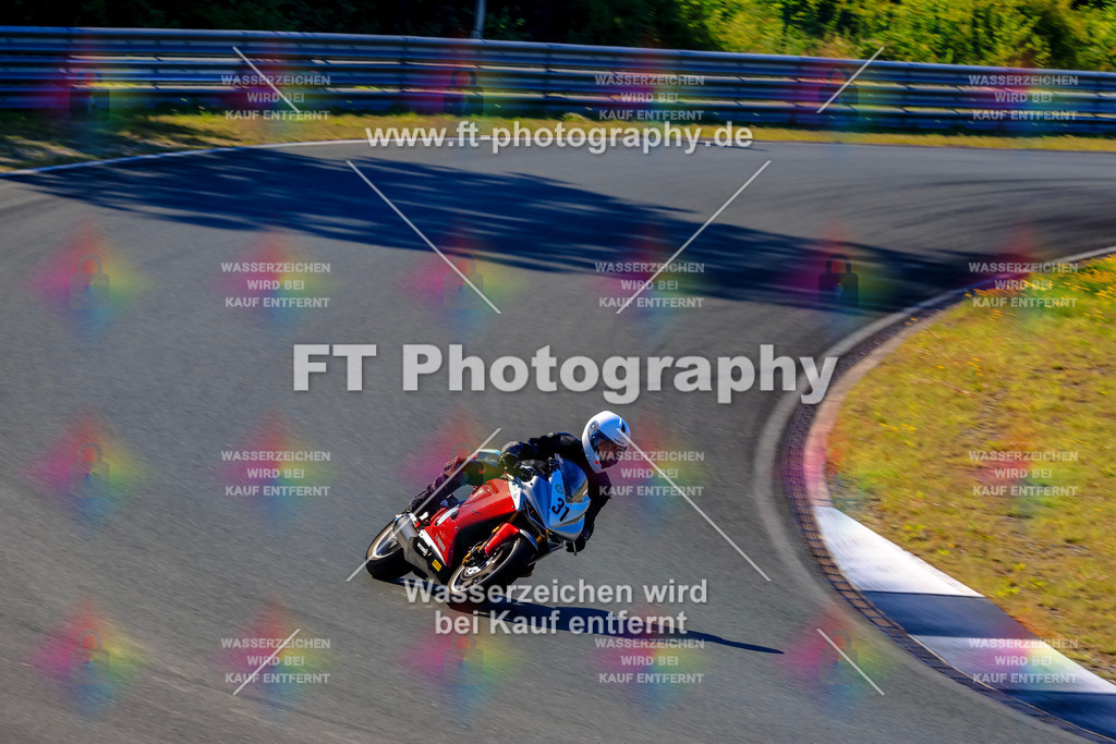 _TCM5457 | Hier findet Ihr Bilder von Touristenfahrten auf der Nürburgring Nordschleife oder von anderen Veranstaltungen die ich besucht habe. Viel Spass beim Durch Schauen 