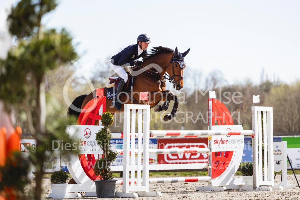260402_Fruehlingsfest_M1-Spr-775 | Deine schönsten Turniermomente als professionelle Fotos! Entdecke hochwertige Pferdesport-Fotografie im Online-Shop. Jetzt Fotos finden & bestellen!