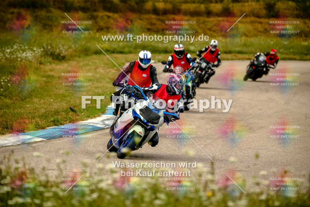 Chambley Juli-0843 | Hier findet Ihr Bilder von Touristenfahrten auf der Nürburgring Nordschleife oder von anderen Veranstaltungen die ich besucht habe. Viel Spass beim Durch Schauen 
